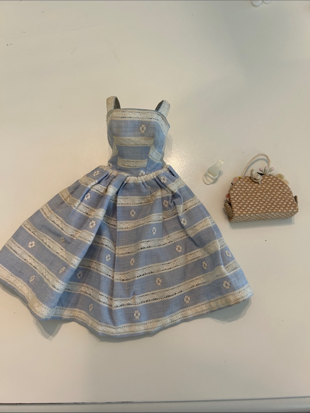 Vintage Barbie #969 Suburban Shopper Dress, Basket, and One Shoe 1963